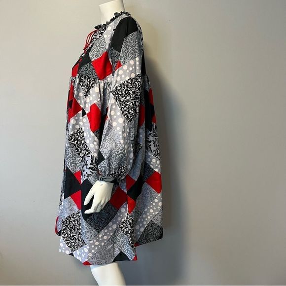 Hand Crafted Quilted Patchwork Printed Dress Grey, Red and White One size - Picture 16 of 16